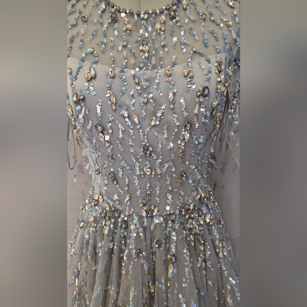 Jenny Packham Pandora Embellished Cape Dress, Gown, Blue Size 6  NWT, MSRP $5200 - Picture 12 of 16